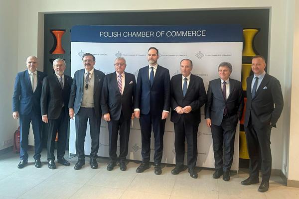 I vertici di rappresentanza di Eurochambres I vertici di rappresentanza di Eurochambres