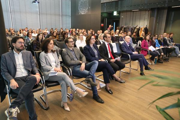 Superare la carenza di personale specializzato Superare la carenza di personale specializzato