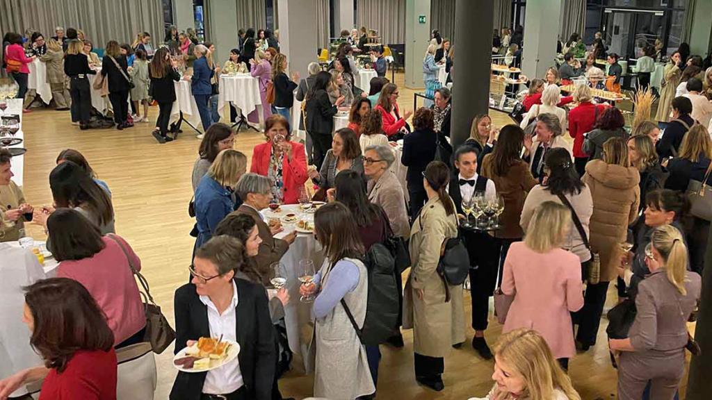 Opportunità di scambio di idee dopo l&#039;evento