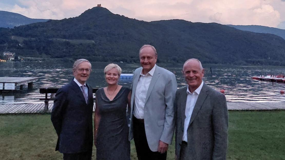 da sinistra a destra Michl Ebner, Kathrin Rukwied, Joachim Rukwied e Leo Tiefenthaler da sinistra a destra Michl Ebner, Kathrin Rukwied, Joachim Rukwied e Leo Tiefenthaler