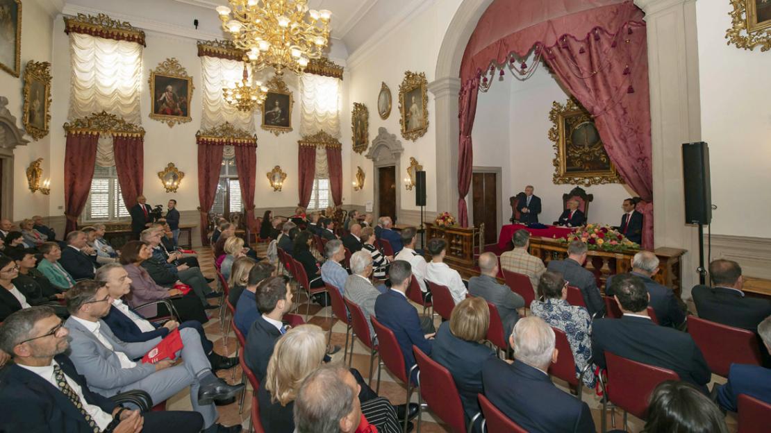 Premio Economia Alto Adige (cerimonia in ottobre 2023) Premio Economia Alto Adige (cerimonia in ottobre 2023)
